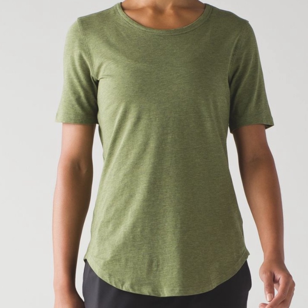 Lululemon Love Tee Short Sleeve Crew